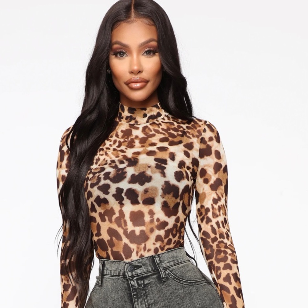 Leopard print sheer long sleeve bodysuit shirt by fashion nova size large